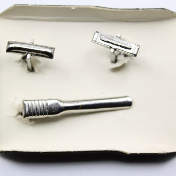 Vintage Horse Cuff Links and Riding Crop Tie Bar Set Original Gift Box - Hey Viv - Picture 4 of 7